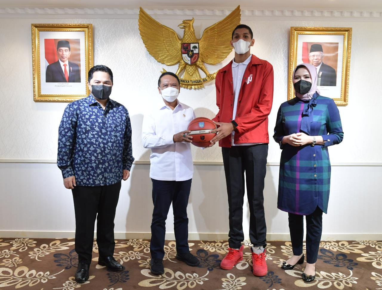 Menteri Pemuda dan Olahraga Republik Indonesia (Menpora RI) Zainudin Amali memastikan bahwa pemerintah sangat selektif dalam proses naturalisasi pemain yang diproyeksikan membela timnas basket Indonesia pada FIBA Asia Cup 2021 dan FIBA World Cup 2023. Men