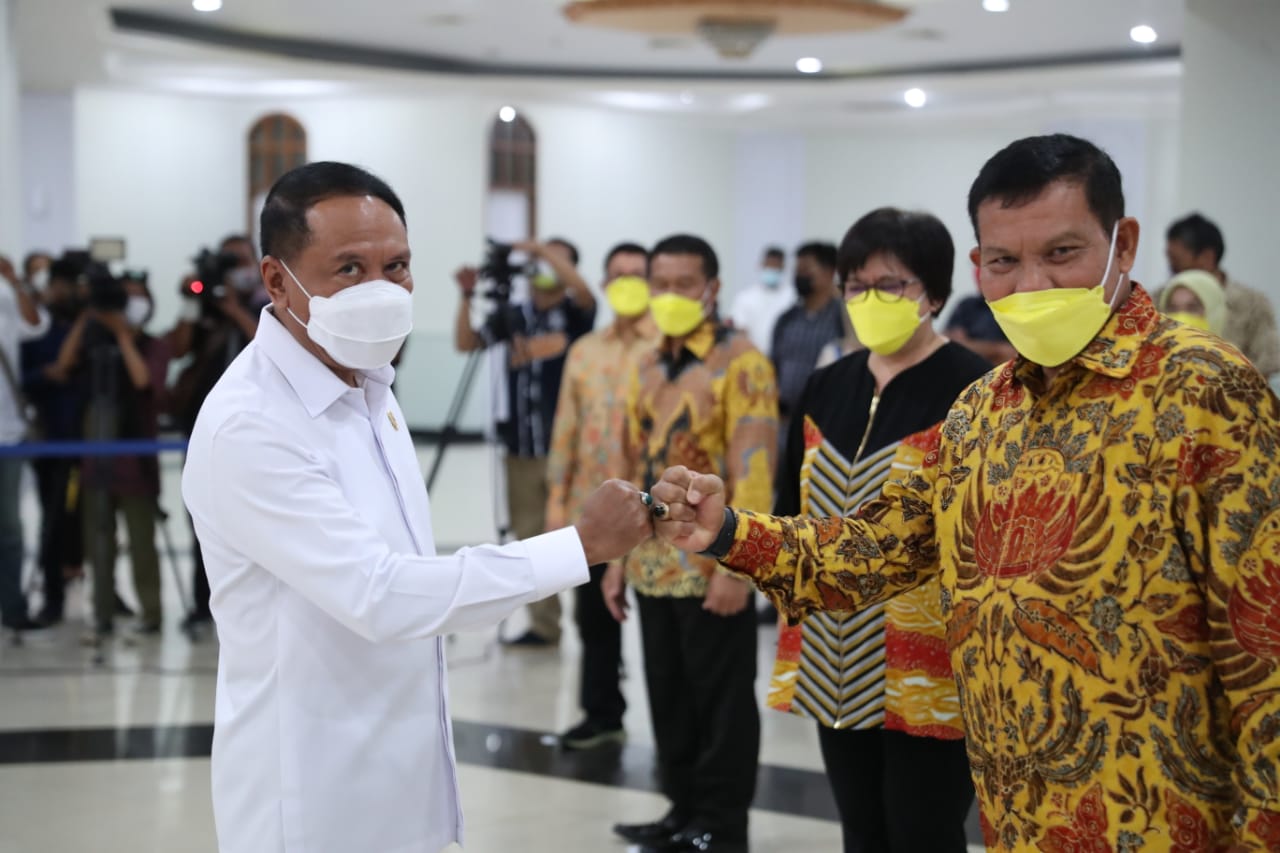 Menteri Pemuda dan Olahraga Republik Indonesia (Menpora) Zainudin Amali merasa gembira atas pengukuhan Pengurus Pusat Ikatan Sarjana Olahraga Indonesia (ISORI) periode 2021-2025. Menpora Amali pun meminta agar ISORI dapat mengawal pelaksanaan grand design
