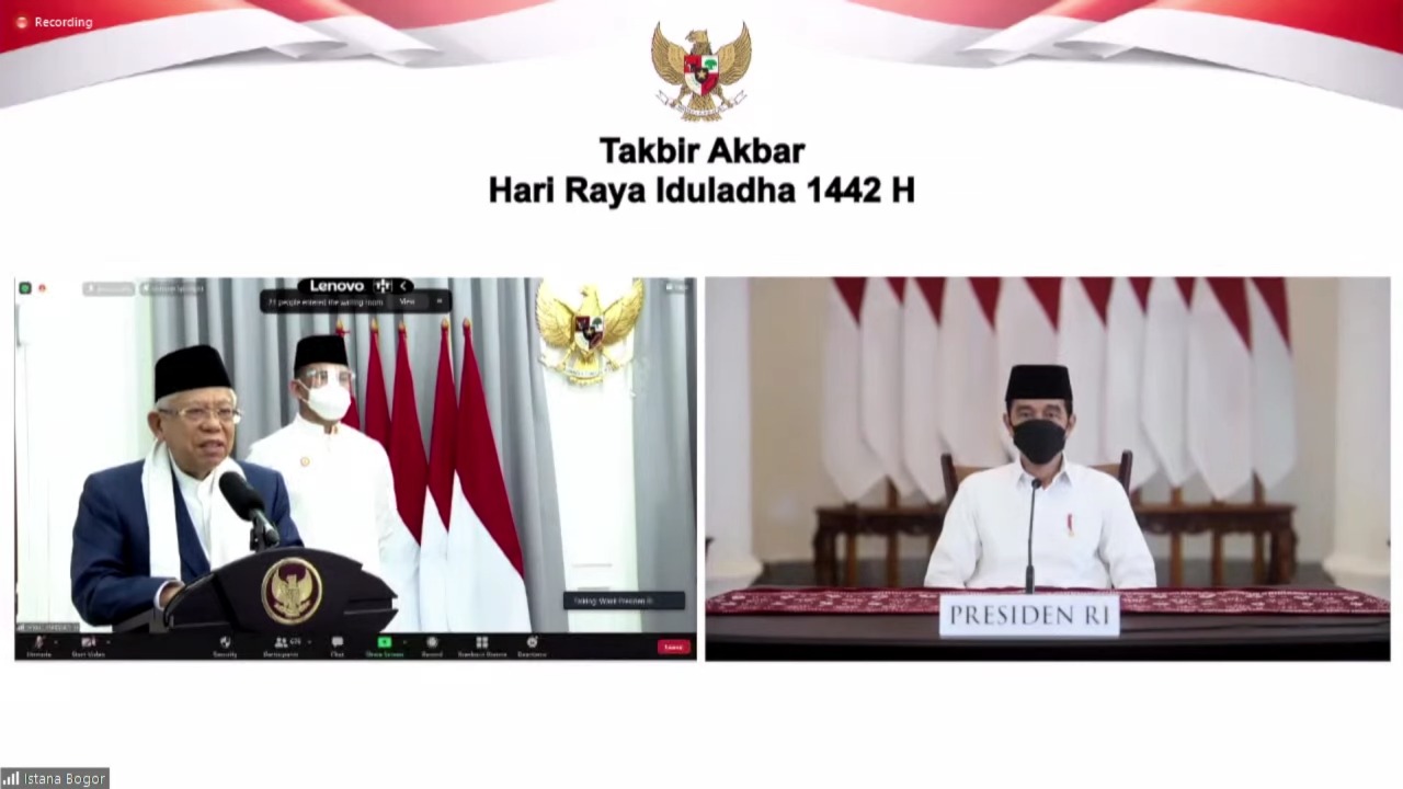 Menteri Pemuda dan Olahraga (Menpora) RI Zainudin Amali mengikuti Takbir Akbar Virtual, Hari Raya Idul Adha 1442 H dari Istana Bogor, Jawa Barat, Senin (19/7) malam. Acara dibuka langsung oleh Presiden Joko Widodo bersama Wakil Presiden Ma'ruf Amin besert