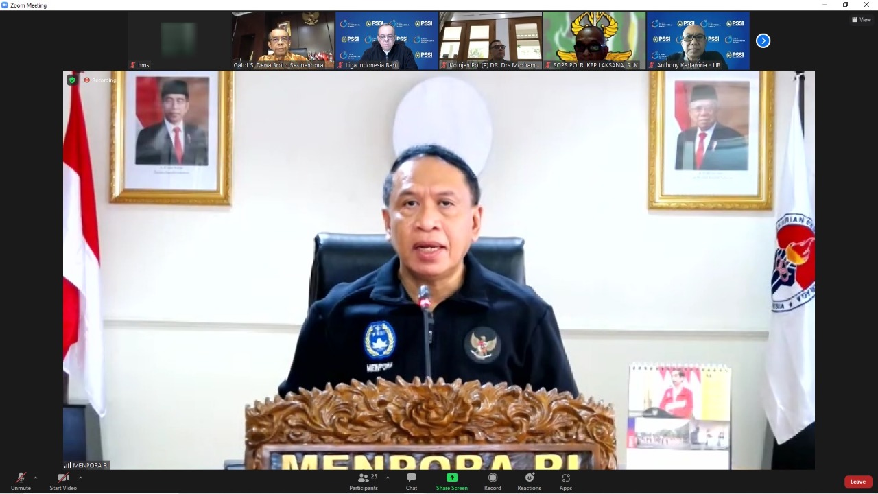 Menteri Pemuda dan Olahraga Republik Indonesia (Menpora RI) Zainudin Amali memimpin Rapat Koordinasi (Rakor) terkait rencana kompetisi Liga 1 dan Liga 2 secara virtual, Jumat (6/8) siang.(foto:egan/kemenpora.go.id)