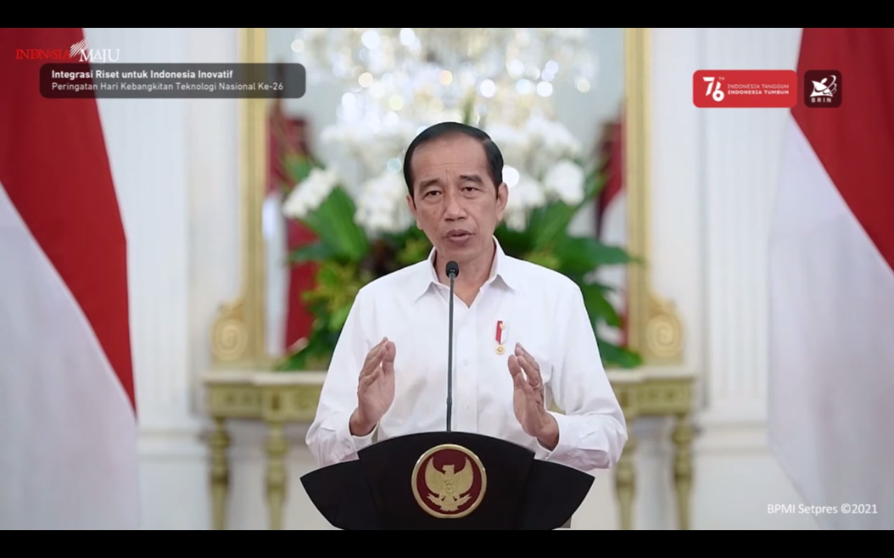 Presiden Joko Widodo mengatakan momentum Hari Kebangkitan Teknologi Nasional (Hakteknas) 2021 harus dimanfaatkan dengan secara maksimal utuk pengembangan teknologi nasional. Selain itu, juga sebagai momentum untuk mempercepat peningkatan kedaulatan teknol