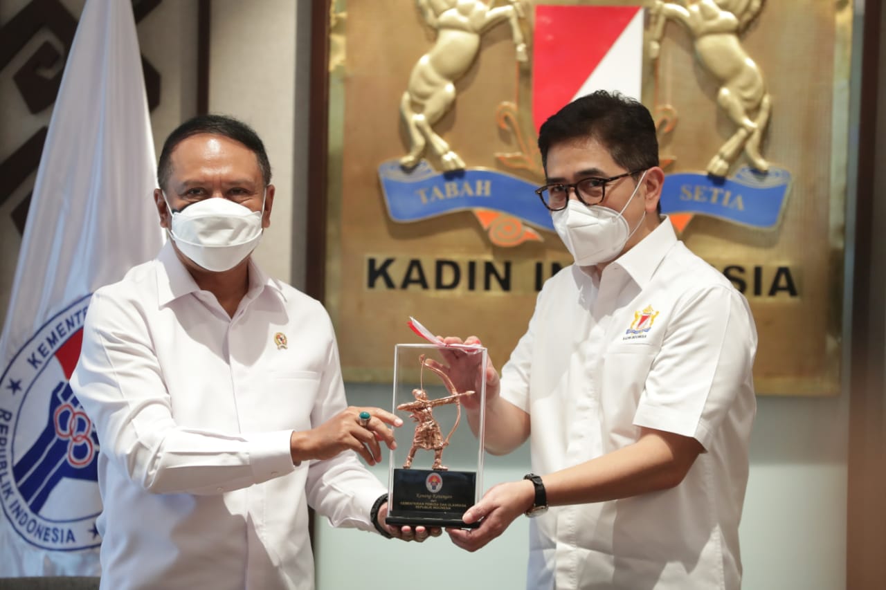 Menteri Pemuda dan Olahraga Republik Indonesia (Menpora RI) Zainudin Amali merasa senang Kamar Dagang dan Industri (Kadin) Indonesia ikut mengembangkan industri olahraga. Hal ini sejalan dengan desain besar olahraga nasional (DBON), yang mana salah satu d