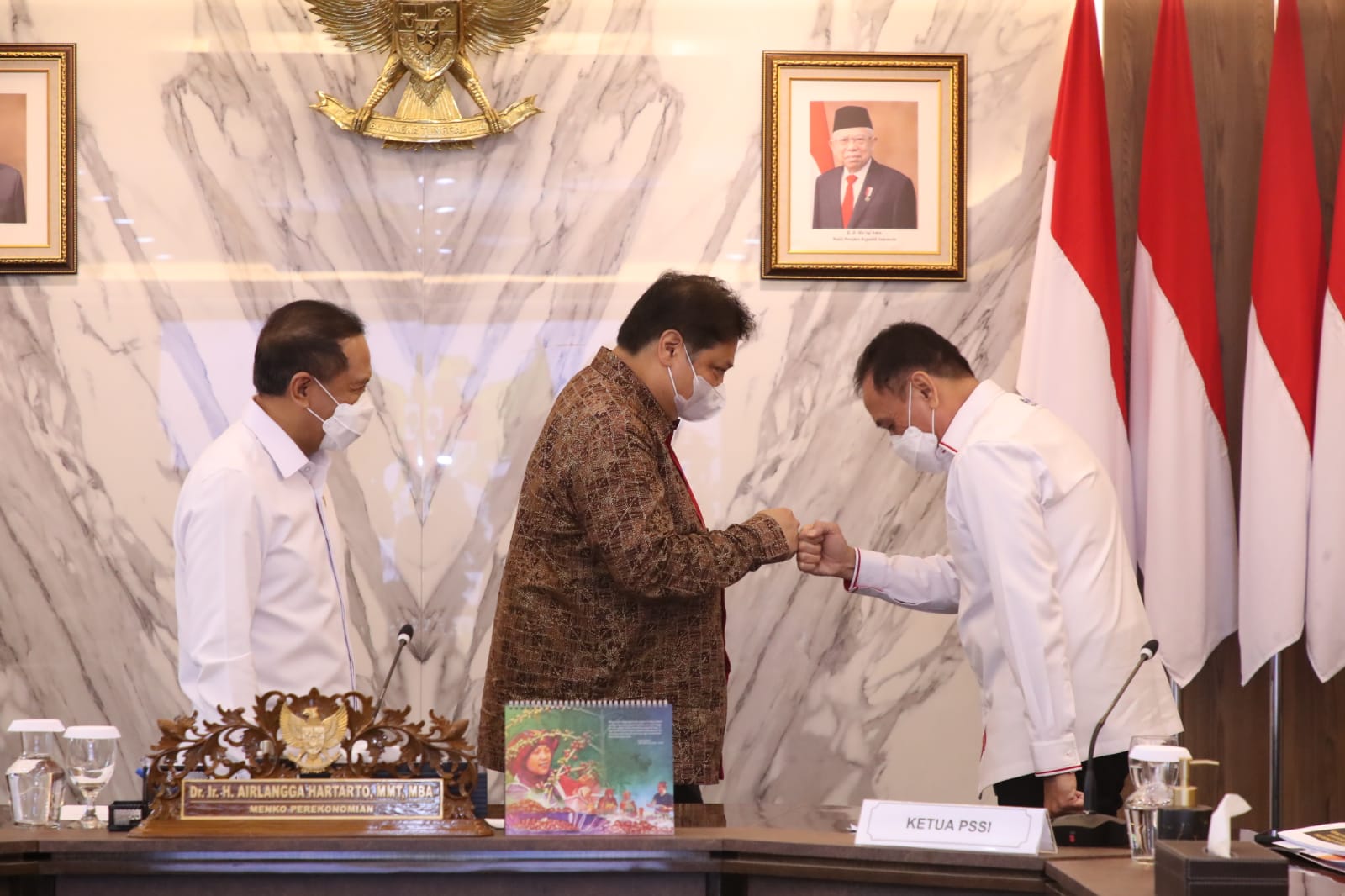 Ketua Umum Persatuan Sepakbola Seluruh Indonesia (PSSI), Mochamad Iriawan menyampaikan apresiasi dan ucapan terimkasih kepada Menko Perekonomian sekaligus Ketua Koordinator PPKM Luar Jawa dan Bali, Airlangga Hartarto yang telah memberikan izin penyelengga