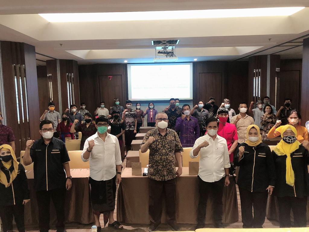 Kemenpora meluncurkan "Pilot Proyek Peningkatan Kapasitas Pemuda" dalam rangka pemberdayaan pemuda bidang ekonomi dan pariwisata. Kegiatan ini dibuka oleh Deputi Pemberdayaan Pemuda Faisal Abdullah, di Hotel Golden Tulip Jineng Resort, Badung, Bali, Kamis