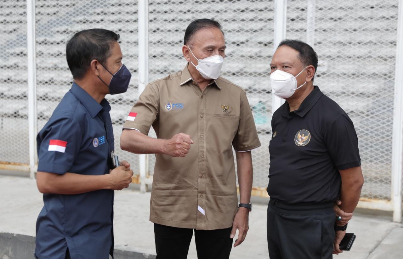 Ketua Umum PSSI, Mochamad Iriawan mengucapkan terima kasih kepada Presiden Joko Widodo dan juga kepada Menteri Pemuda dan Olahraga  (Menpora) Zainudin Amali yang sudah memberikan dukungan kepada timnas U-19.(foto:egan/kemenpora.go.id)