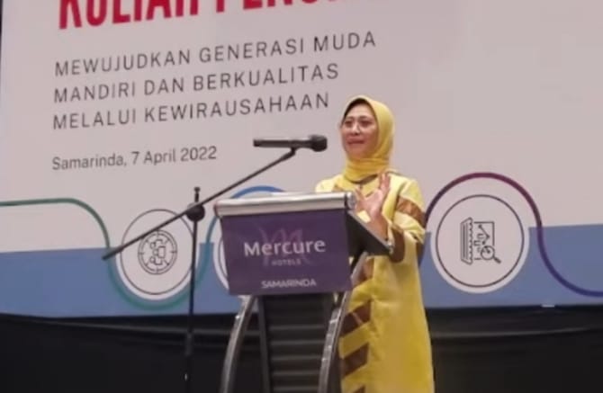 Wakil Ketua Komisi X DPR RI Hetifah Sjaifudian mengapresiasi Menteri Pemuda dan Olahraga Republik Indonesia (Menpora RI) Zainudin Amali yang terus menumbuhkan semangat kewirausahaan dikalangan pemuda. (foto:bagus/kemenpora.go.id)