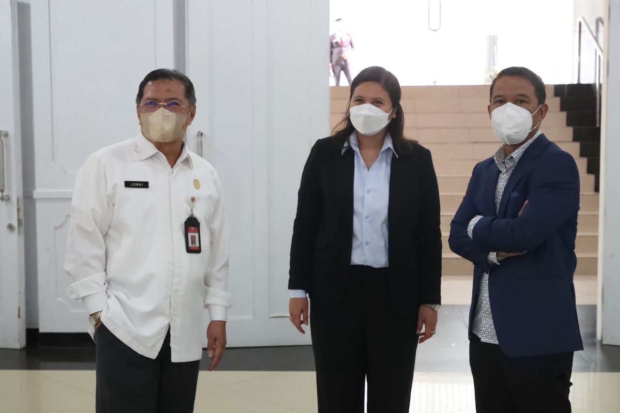  Pelaksana Tugas (Plt) Sekretaris Kementerian Pemuda dan Olahraga Republik Indonesia (Sesmenpora), Dr. Jonni Mardizal mewakili Menpora Zainudin memimpin Rapat Koordinasi (Rakor) Persiapan Penyelenggaraan FIFA U-20 WORLD CUP Tahun 2023 di Indonesia. (foto: