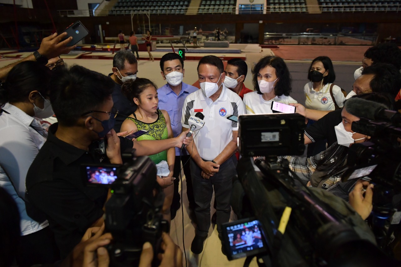 Wakil Ketua Pengurus Besar Persatuan Senam Indonesia (PB PersanI) Dian Arifin menyambut baik adanya perubahan paradigma pembinaan prestasi olahraga melalui Desain Besar Olahraga Nasional (DBON) dan Undang-Undang Keolahragaan.(foto:bagus/kemenpora.go.id)