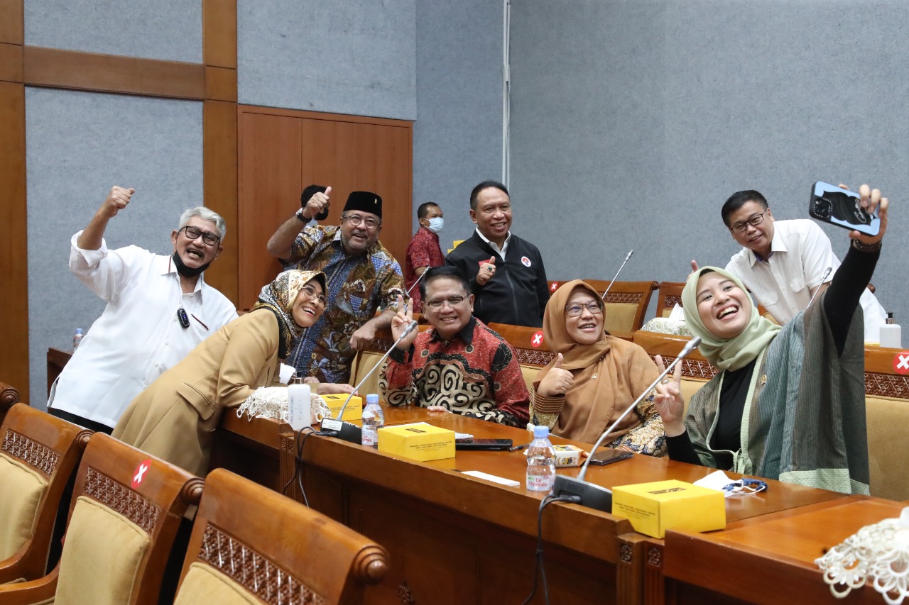 Komisi X DPR RI menyampaikan apresiasi atas pencapaian prestasi olahraga yang diraih Kementerian Pemuda dan Olahraga (Kemenpora) dibawah kepemimpinan Menpora Zainudin Amali. Menpora Amali dinilai sukses meningkatkan prestasi baik single event maupun multi