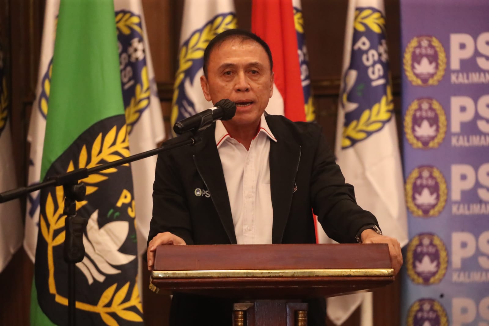 Kehadiran Menteri Pemuda dan Olahraga Zainudin Amali di Kongres Pemilihan Asprov PSSI Kalimantan Timur merupakan bentuk dukungan luar biasa demi pembangunan sepakbola Indonesia. Itu yang disampaikan oleh Ketua Umum PSSI Mochamad Iriawan saat memberikan sa