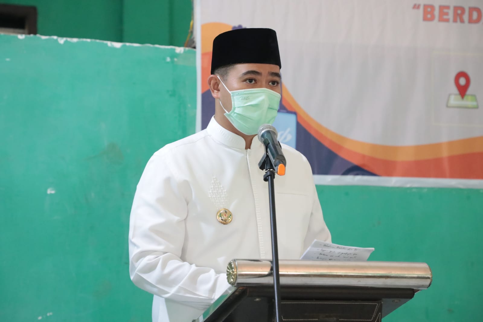 Bupati Kabupaten Pangkajene dan Kepulauan (Pangkep) Muhammad Yusran Lalogaou, sampaikan terima kasih dan pujiannya kepada Penasihat Dharma Wanita Persatuan Kementerian Pemuda dan Olahraga (DWP Kemenpora RI) Nadiah Zainudin Amali yang memiliki perhatian lu
