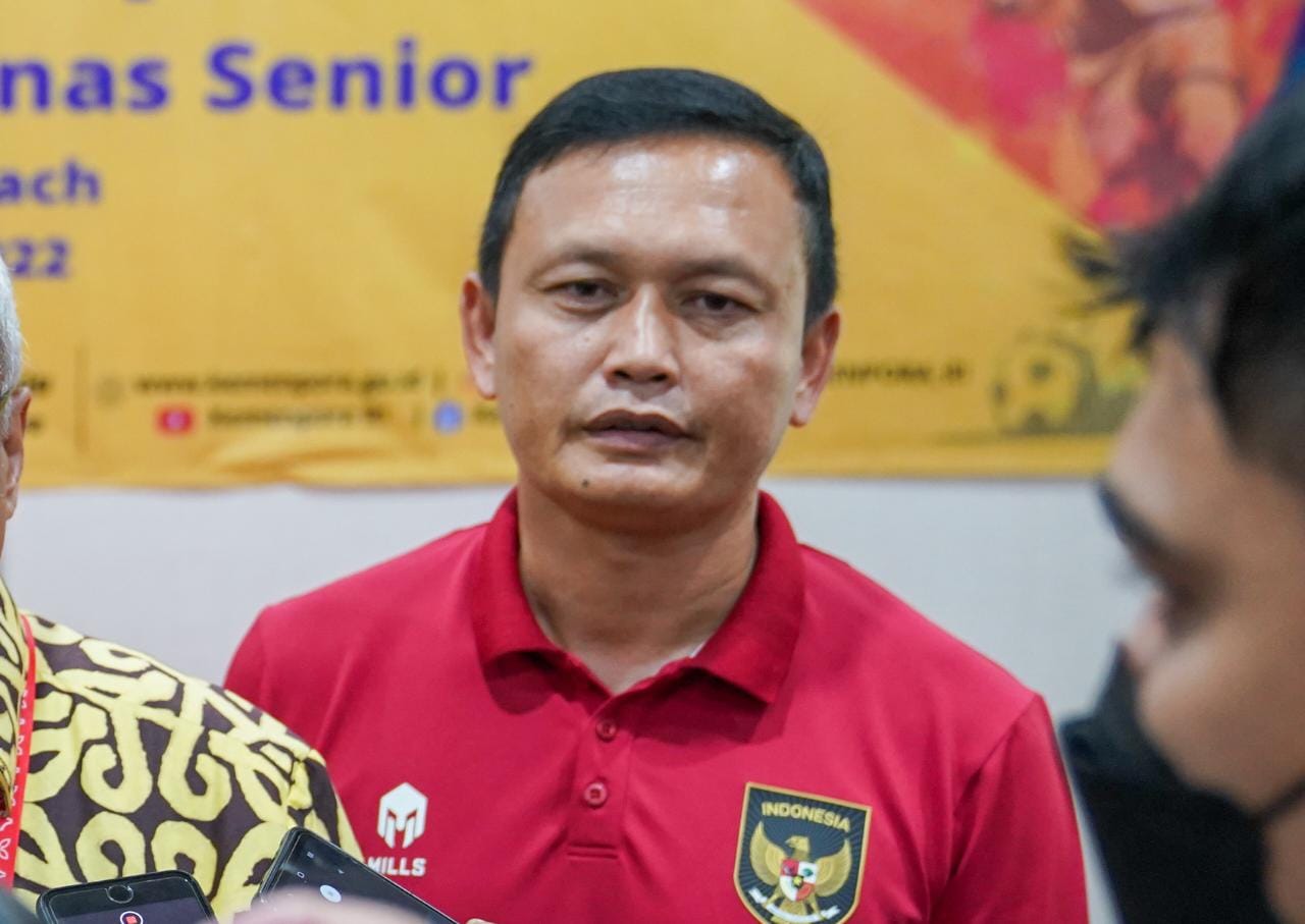 Kepala Bidang Kepelatihan PSSI, Yeyen Tumena mengapresiasi dan menyampaikan terima kepada Kemenpora yang telah menyelenggarakan kursus kepelatihan lisensi C PSSI untuk mantan pemain Timnas Indonesia. Yeyen dalam kesempatan ini menjadi istruktur dalam kegi