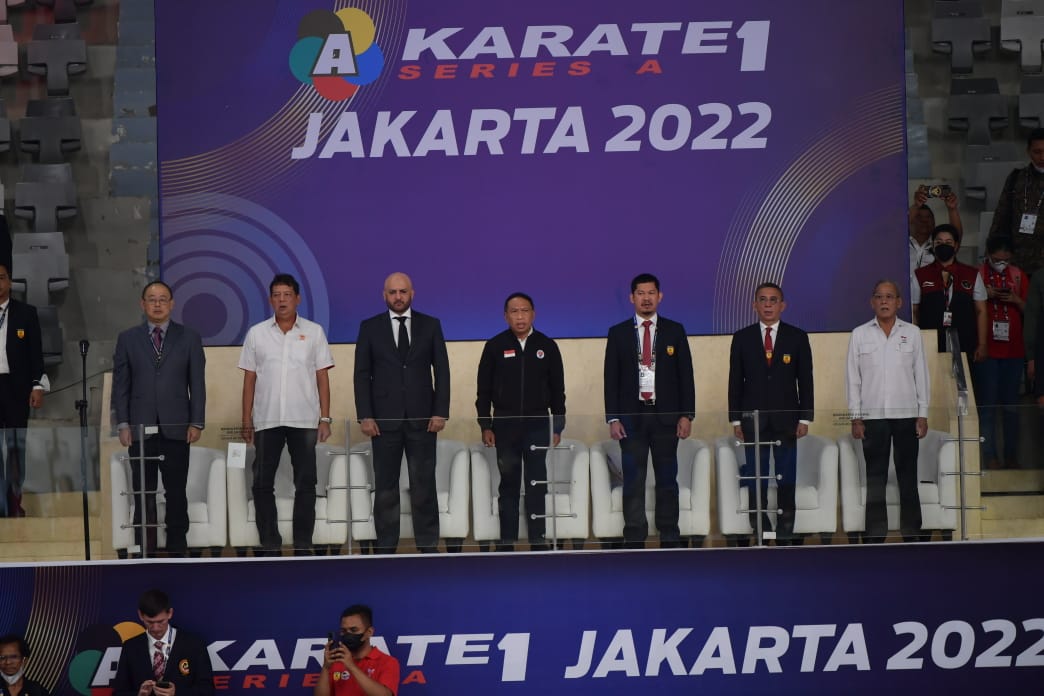 Menteri Pemuda dan Olahraga Republik Indonesia (Menpora RI) Zainudin Amali secara resmi membuka Kejuaraan Dunia Karate 2022 bertajuk “World Karate Federation (WKF) Series A Tahun 2022” di Istora Gelora Bung Karno (GBK), Senayan, Jakarta, Jumat 18/11) pagi