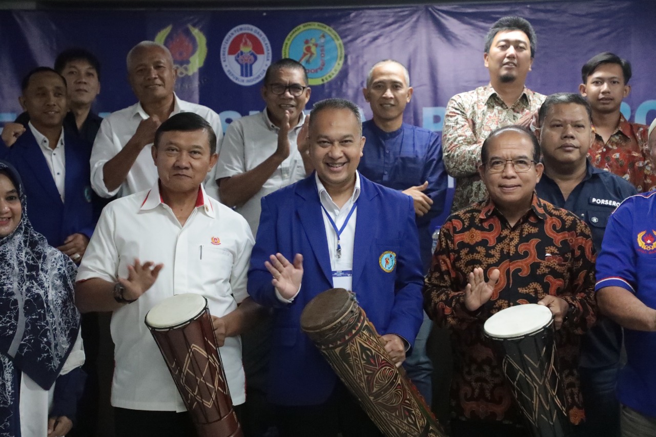 Mewakili Menteri Pemuda dan Olahraga Republik Indonesia (Menpora RI) Zainudin Amali, Staf Ahli Bidang Hukum Kemenpora Samsudin, secara resmi membuka Rapat Kerja Nasional (Rakernas) Pengurus Besar Persatuan Olahraga Sepatu Roda Seluruh Indonesia (PB Porser