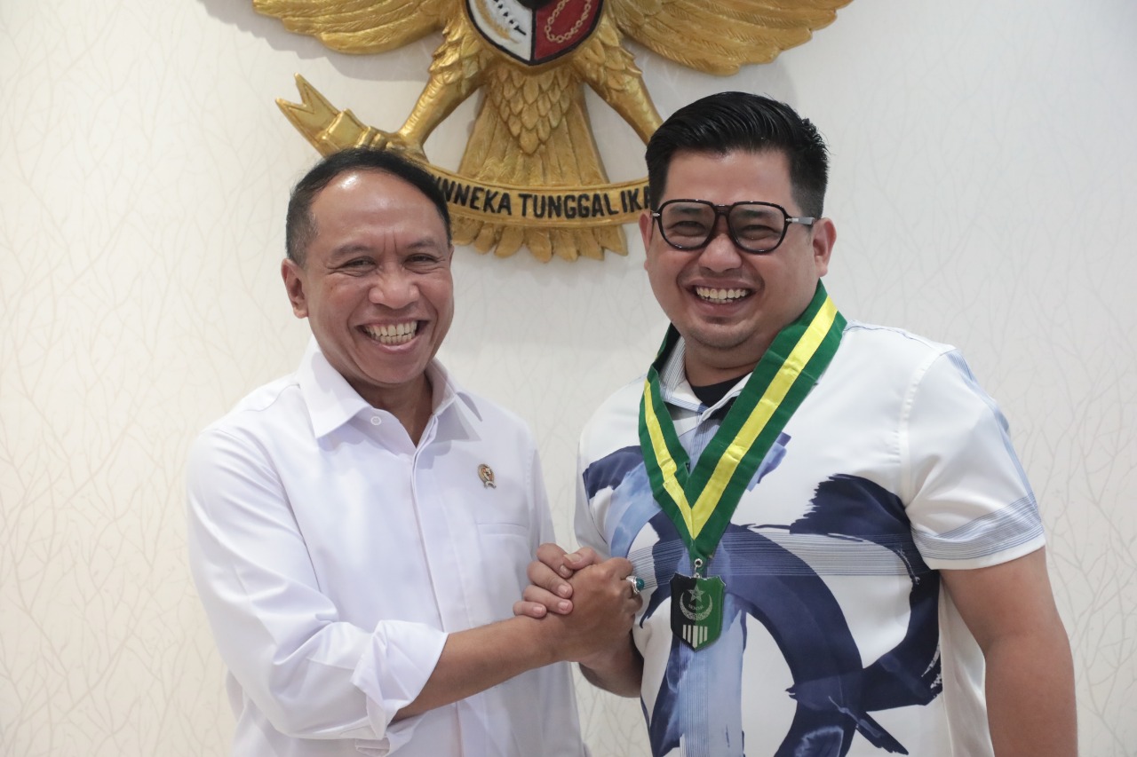 Ketua Umum Pengurus Besar Serikat Mahasiswa Muslimin Indonesia (PB SEMMI) Bintang Wahyu mengapresiasi atas kinerja dan torehan prestasi yang dicapai Menteri Pemuda dan Olahraga Republik Indonesia (Menpora RI) Zainudin Amali baik itu di bidang kepemudaan m