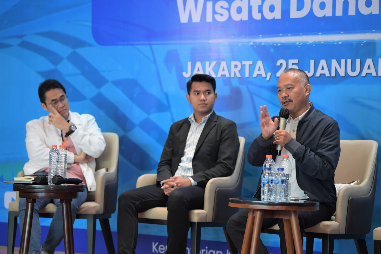 Kementerian Pemuda dan Olahraga Republik Indonesia (Kemenpora RI) mendukung penuh ajang F1 Powerboat 2023 akan menjadi pemicu untuk kemajuan olahraga air di Indonesia. Hal itu disampaikan oleh Sesdep Bidang Pembudayaan Olahraga Suyadi Pawiro pada acara Ge