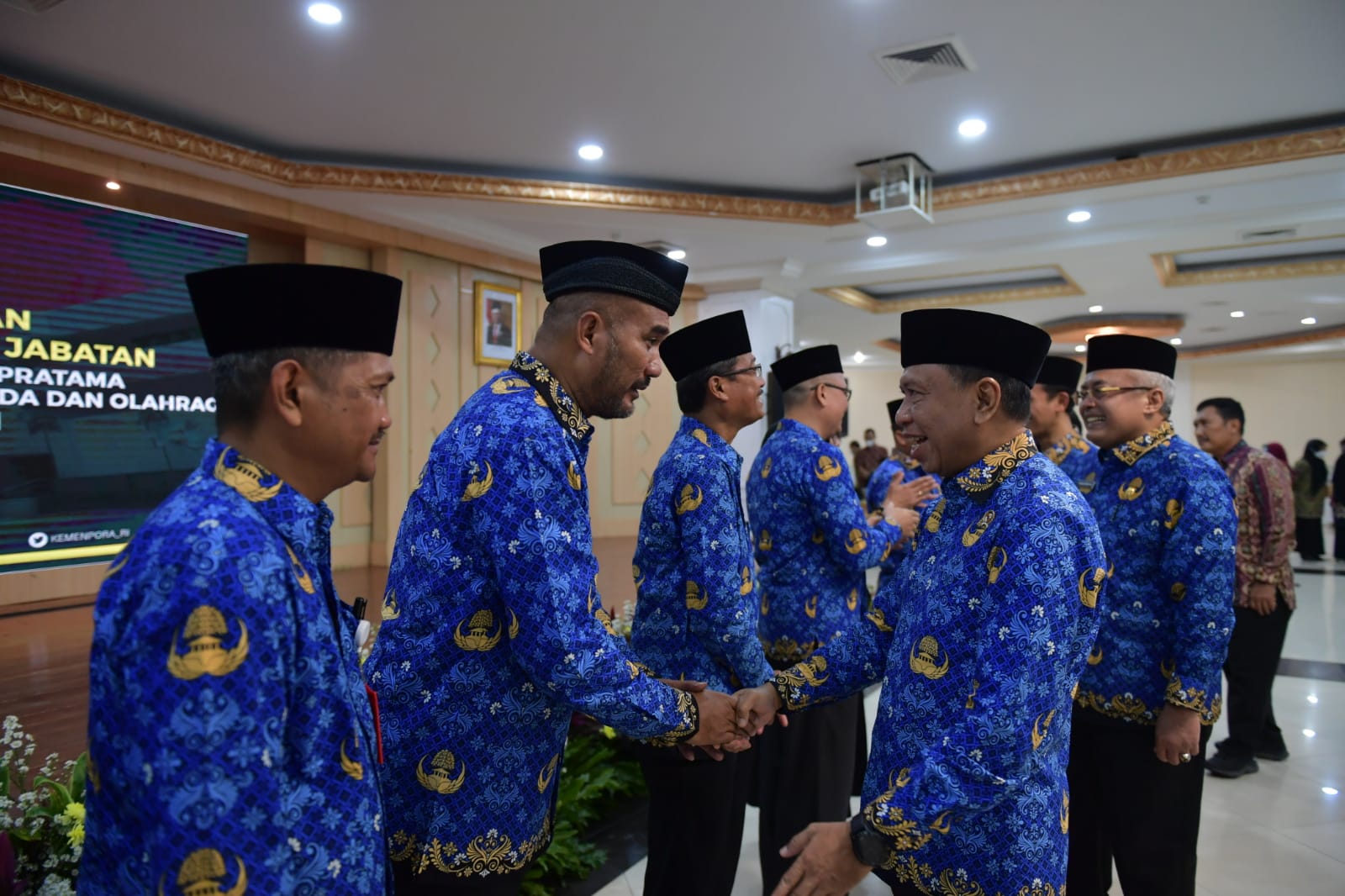 Menteri Pemuda dan Olahraga Republik Indonesia (Menpora RI) Zainudin Amali, Melantik dan Mengambil Sumpah Jabatan Pejabat Pimpinan Tinggi Pratama di Lingkungan Kementerian Pemuda dan Olahraga di Auditorium Wisma Menpora, Kantor Kemenpora Senayan, Jakarta,