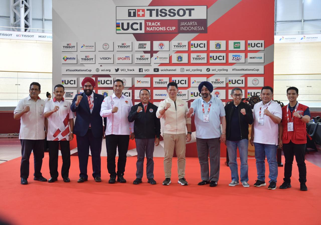 Management Committee Union Cyclist Internationale (UCI), Dato Amarjit Singh menyampaikan ucapan selamat kepada Indonesia menjadi negara pertama di Asia Tenggara yang menyelanggarakan seri pertama balapan Sepeda Track tingkat dunia, TISSOT UCI Track Nation
