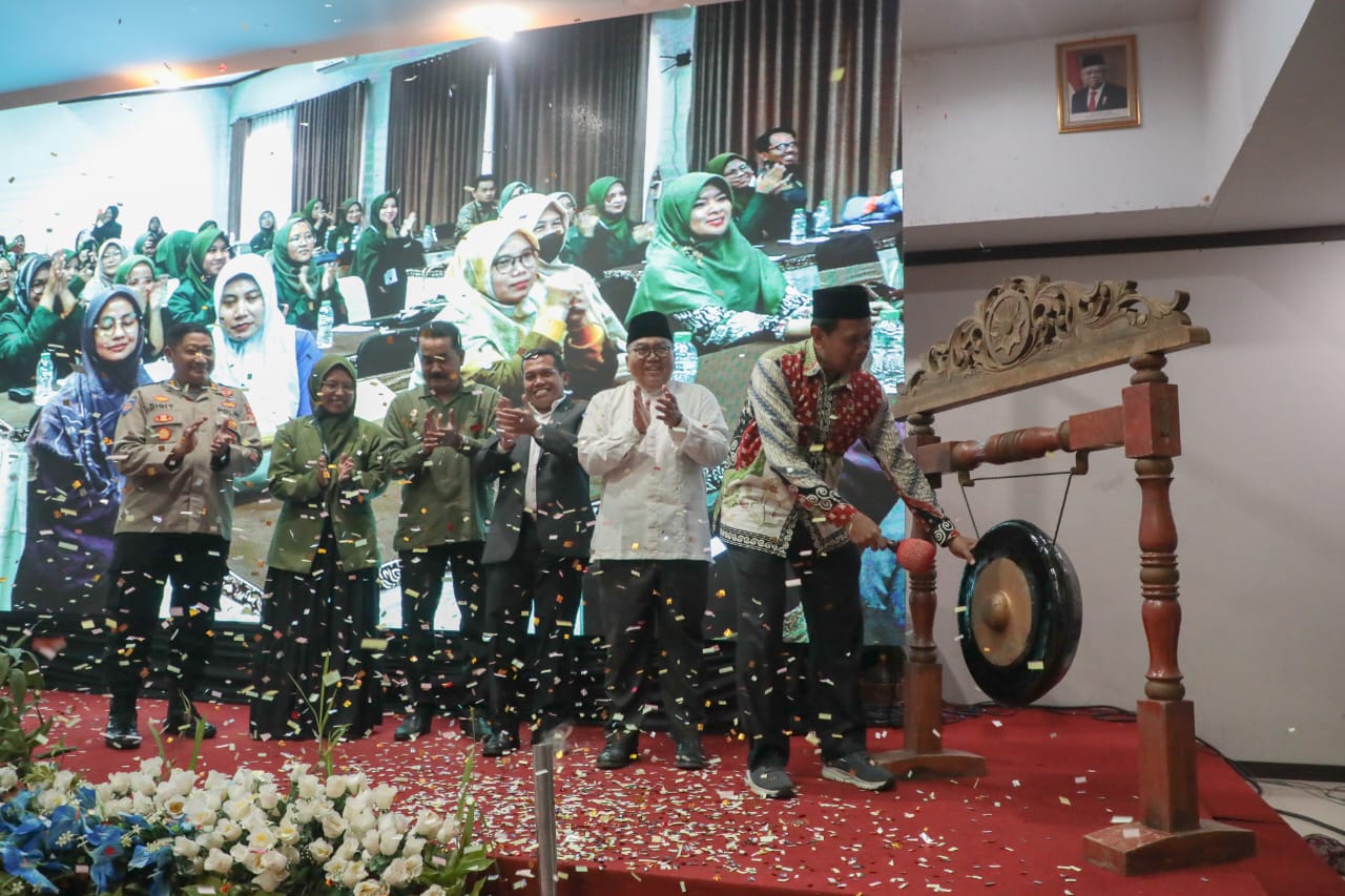 Kementerian Pemuda dan Olahraga Republik Indonesia (Kemenpora RI) berharap melalui Muktamar X Pimpinan Pusat Himpunan Mahasiswi Persatuan Islam (PP HIMI PERSIS), dapat menjadi garda terdepan mengkoordinir pemudi Indonesia menuju Indonesia Emas 2045 melalu