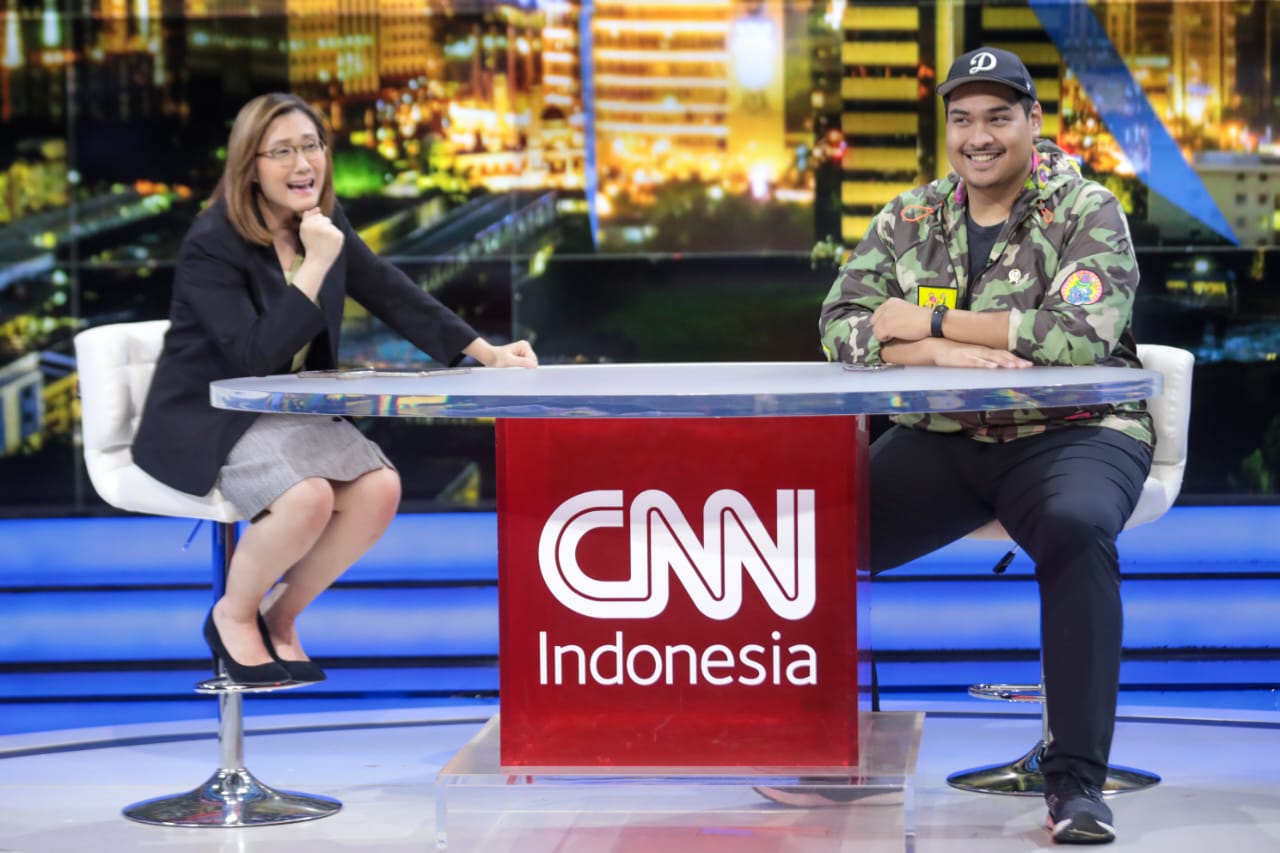 Menteri Pemuda dan Olahraga Republik Indonesia (Menpora RI) Dito Ariotedjo menjadi narasumber Dialog CNN TV Indonesia, di Studio Jl Kapten Tendean, Mampang, Jakarta Selatan, Rabu (5/4) sore.(foto:egan/kemenpora.go.id)