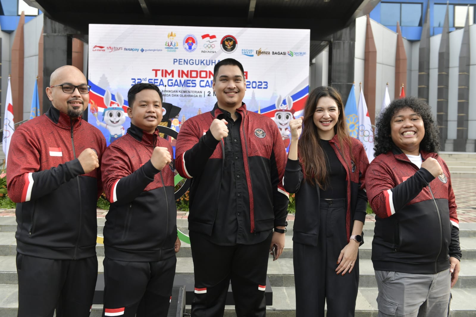 Menteri Pemuda dan Olahraga Republik Indonesia (Menpora RI) Dito Ariotedjo menghadirkan Kawan-Kawan Muda, sebagai wujud dukungan terhadap perjuangan Kontingen Indonesia SEA Games 2023 Kamboja.(foto:bagus/kemenpora.go.id)