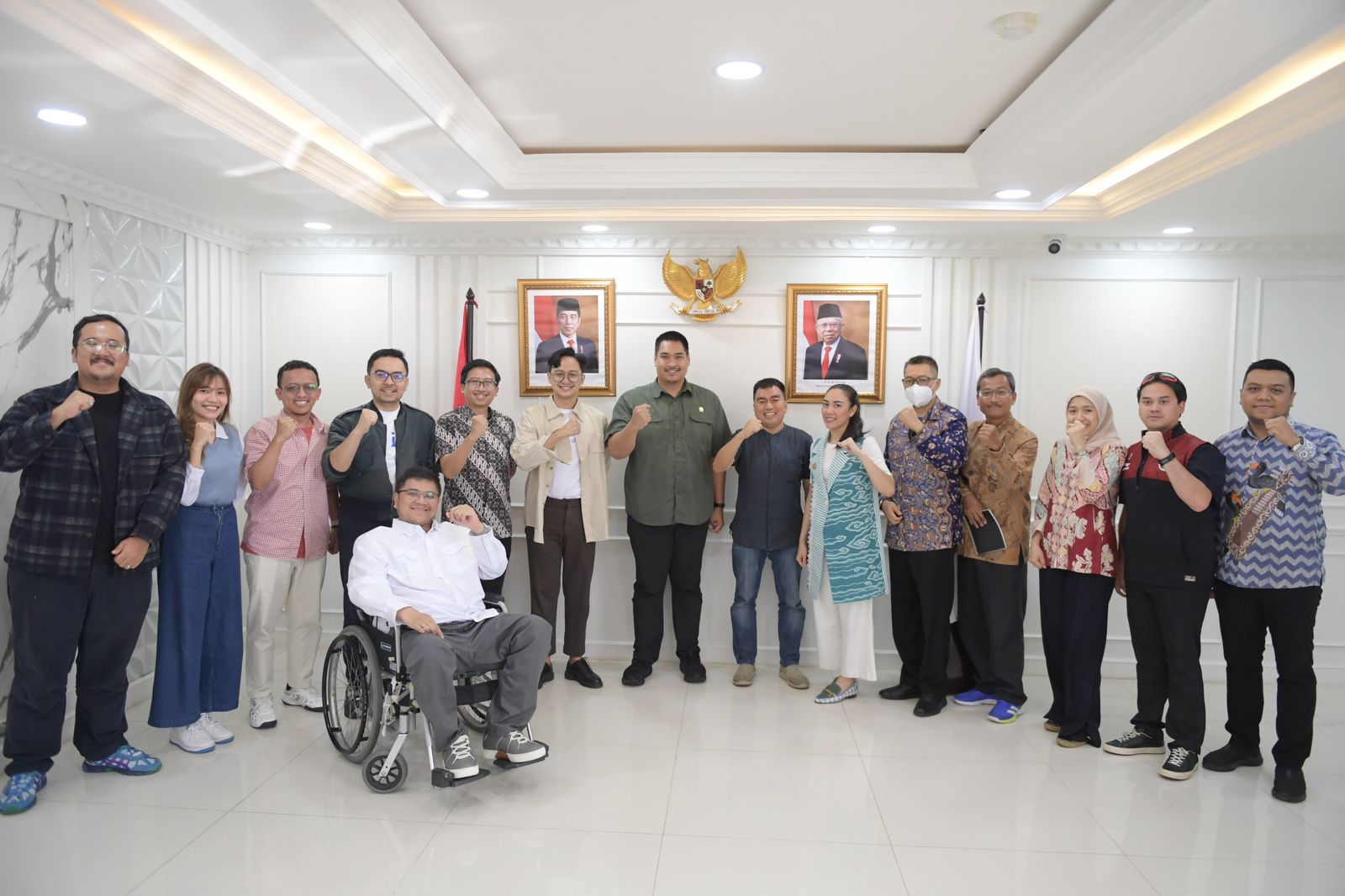 Menteri Pemuda dan Olahraga Republik Indonesia (Menpora RI) Dito Ariotedjo sangat mendukung Kemenpora bekerja sama dengan pemimpin.id untuk berkolaborasi dan sinergi dalam meningkatkan peran anak muda di bidang kewirausahaan dan kepemimpinan. (foto:raiky/