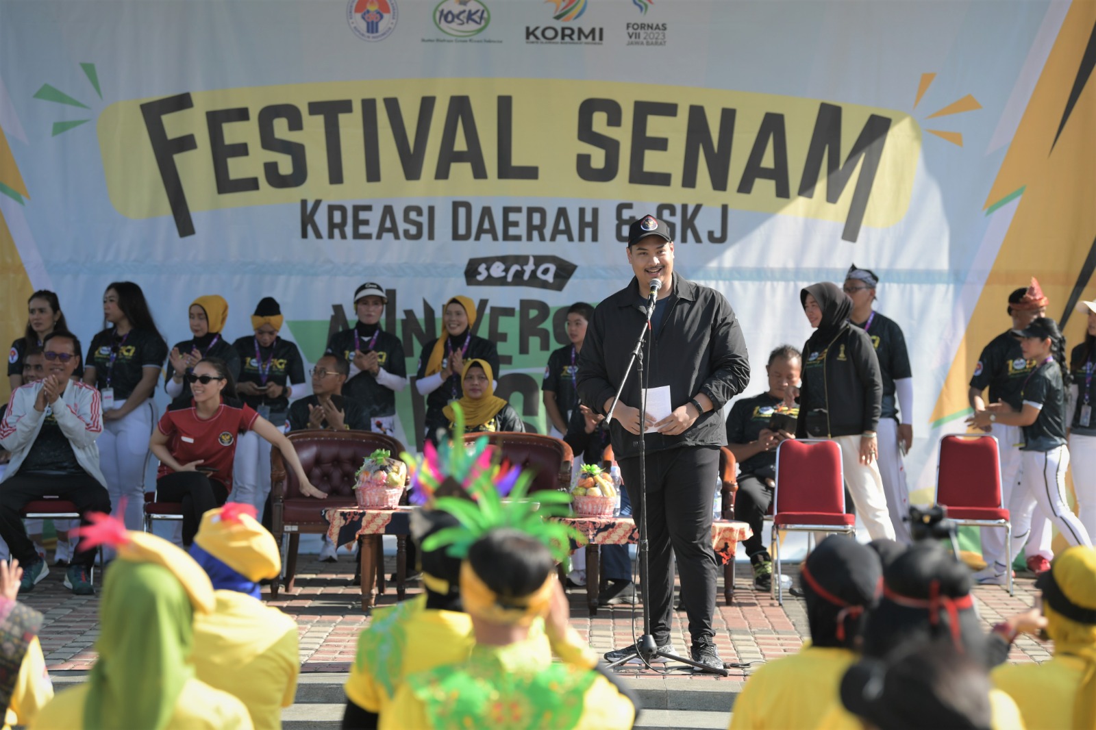 Menteri Pemuda dan Olahraga Republik Indonesia (Menpora RI) Dito Ariotedjo berharap akan banyak lagi masyakat yang beraktivitas olahraga dalam rangka meningkatkan kebugaran untuk menuju Indonesia Bugar 2045.(foto:raiky/kemenpora.go.id)