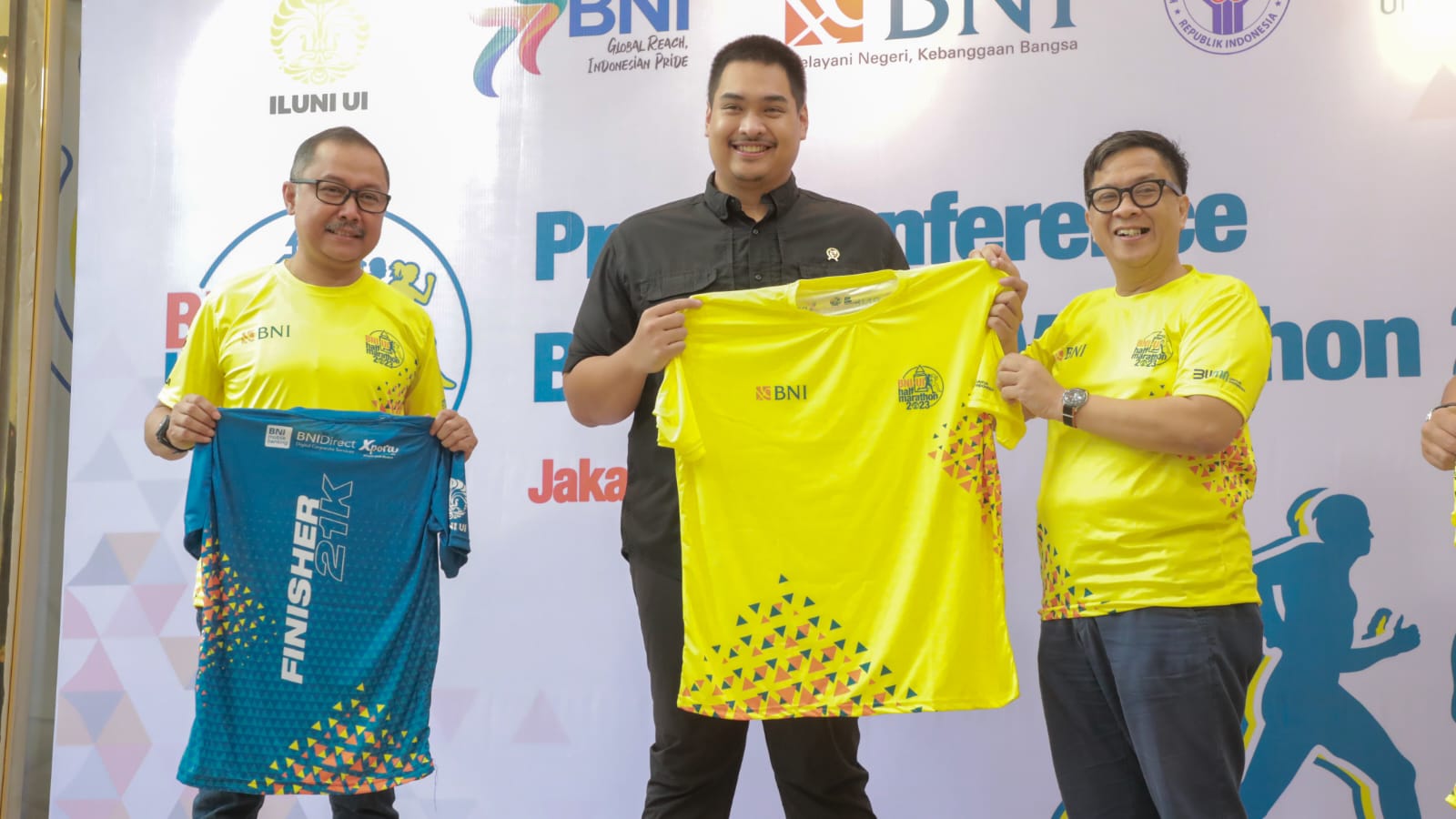 Menteri Pemuda dan Olahraga Republik Indonesia (Menpora RI) Dito Ariotedjo menghadiri jumpa pers Half Marathon yang diinisiasi Ikatan Alumni Universitas Indonesia (ILUNI UI) bekerjasama dengan Bank BNI.(foto:bagus/kemenpora.go.id)