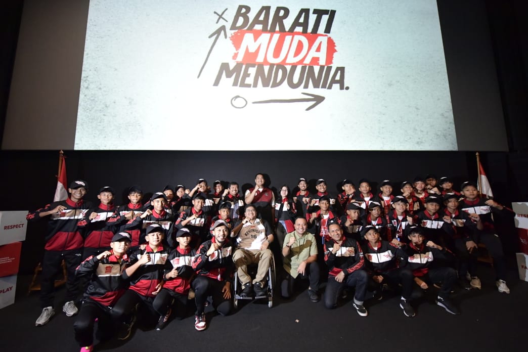 Menteri Pemuda dan Olahraga Republik Indonesia (Menpora RI) Dito Ariotedjo melepas tim Tays Bakers Barati Indonesia untuk mengikuti Gothia Cup 2023 di Swedia. Menpora Dito berharap kontingen Merah Putih mampu mencatatkan prestasi gemilang.(foto:bagus/keme