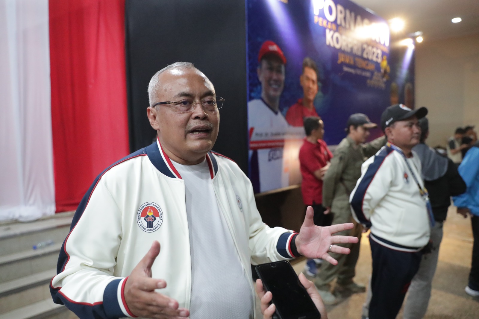 Kementerian Pemuda dan Olahraga Republik Indonesia (Kemenpora RI) berharap Pekan Olahraga Nasional (PORNAS) XVI Korps Pegawai Republik Indonesia (KORPRI) 2023 menjadi ajang untuk membudayakan masyarakat gemar olahraga demi menciptakan kebugaran tubuh.(fot