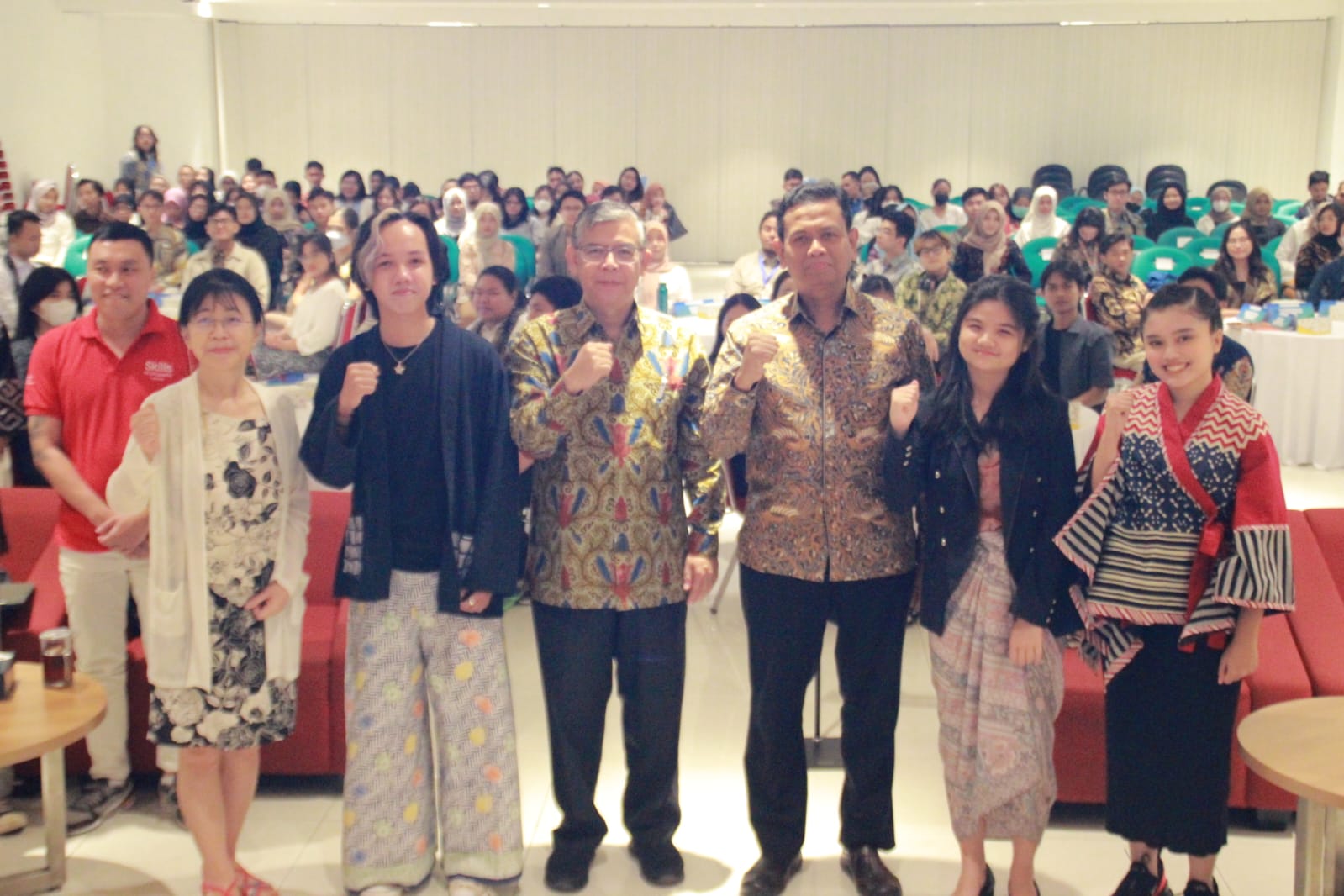 Mewakili Menteri Pemuda dan Olahraga Republik Internasional (Menpora RI) Dito Ariotedjo, Sesdep Pemberdayaan Pemuda Esa Sukmawijaya menghadiri peringatan Hari Pemuda Internasional di Perpusatakaan Nasional RI, Jakarta, Sabtu (12/8). Kemenpora berharap pem