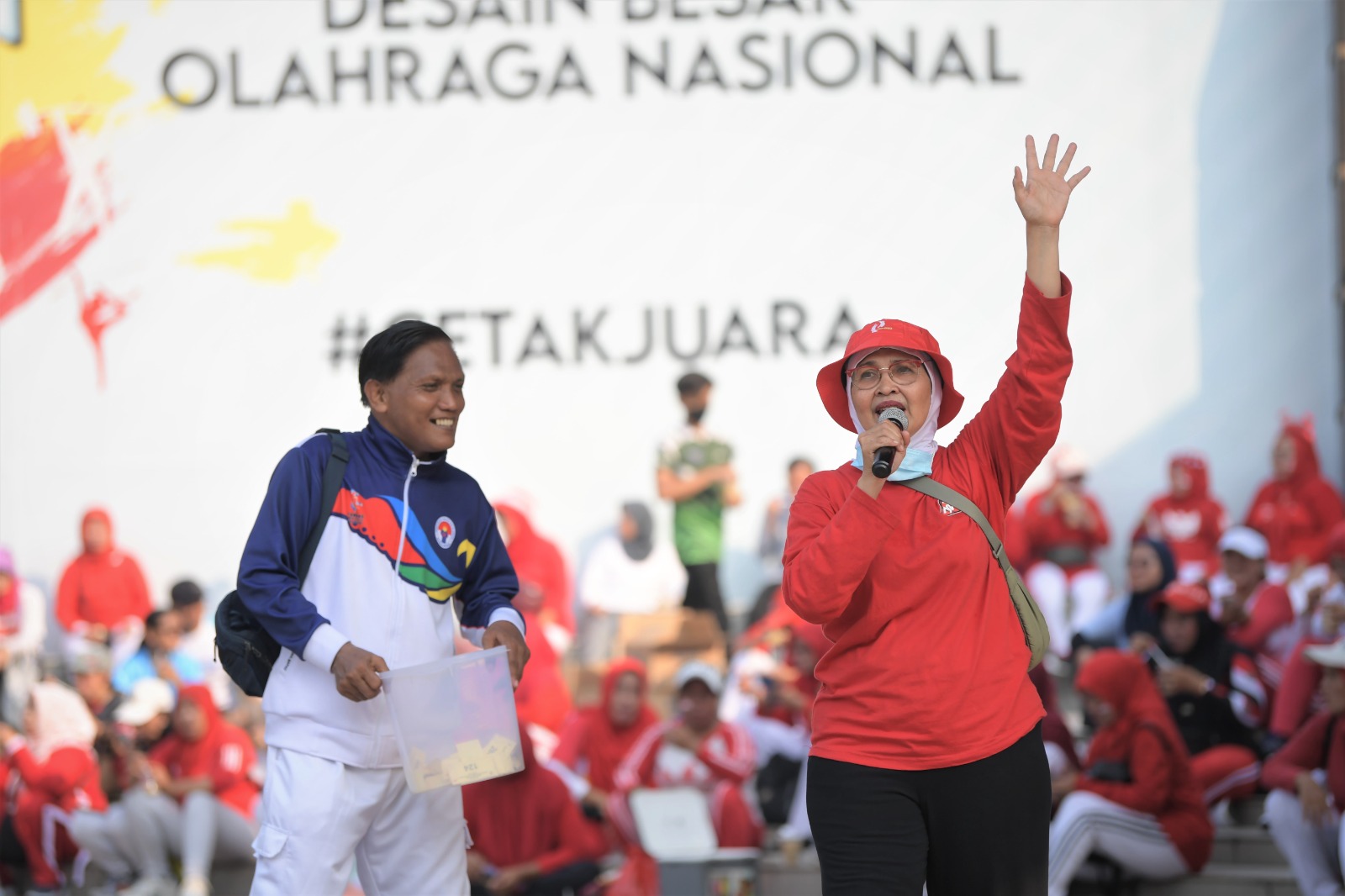 Asosiasi Instruktur Aerobik dan Fitnes (ASIAFI) Jakarta ikut memeriahkan senam Jumat krida yang dilaksanakan Kementerian Pemuda dan Olahraga Republik Indonesia (Kemenpora RI). Kegiatan yang dilakukan rutin setiap pekan ini disambut baik oleh para peserta 