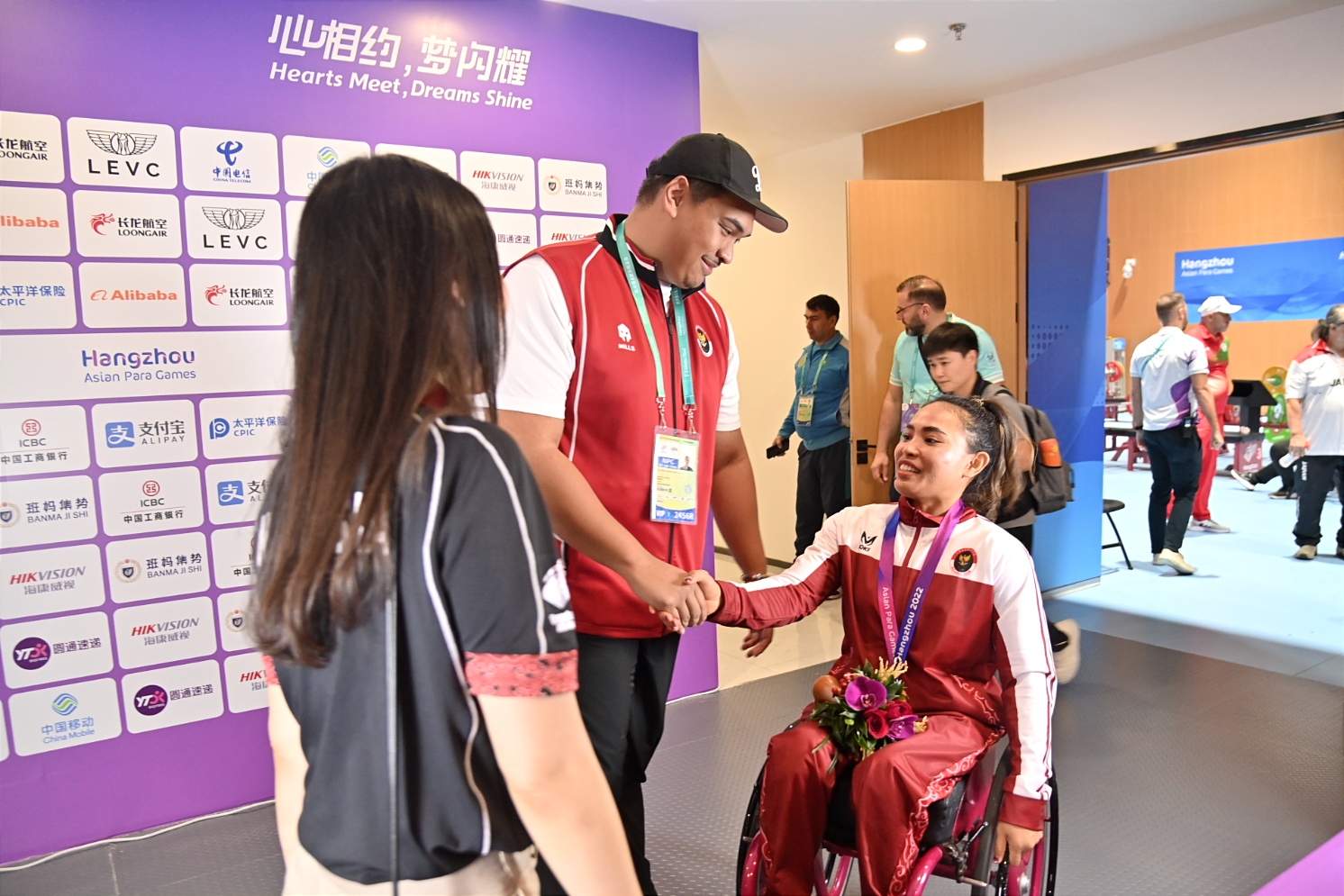 Menteri Pemuda dan Olahraga Republik Indonesia (Menpora RI) Dito Ariotedjo menyampaikan apresiasi dan optimis terhadap perolehan medali yang diraih atlet Indonesia di ajang Asian Para Games 2022 Hangzhou sesuai target. (foto:npcindonesia)  