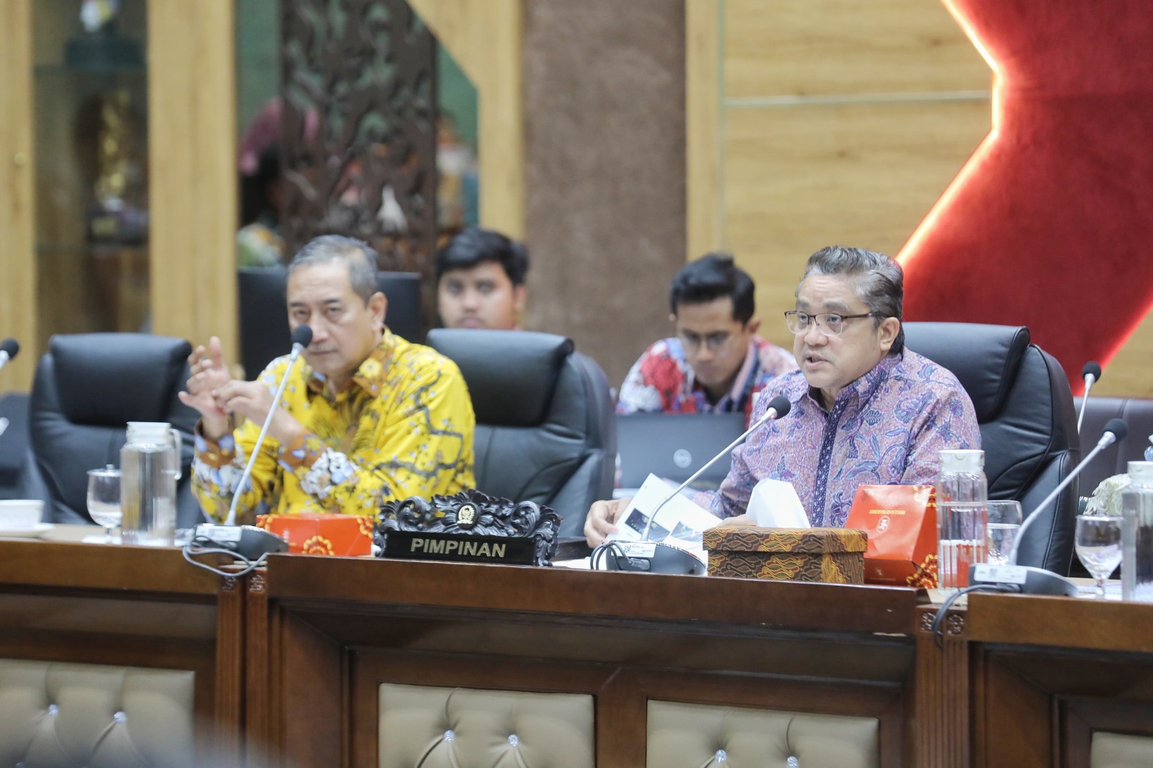 Komisi X DPR RI memberikan apresiasi kepada Kementerian Pemuda dan Olahraga (Kemenpora) atas pencapaian program yang telah dilakukan selama 2023. Apresiasi ini disampaikan kepada Menpora RI Dito Ariotedjo dalam rapat kerja (raker) di Ruang Sidang Komisi X