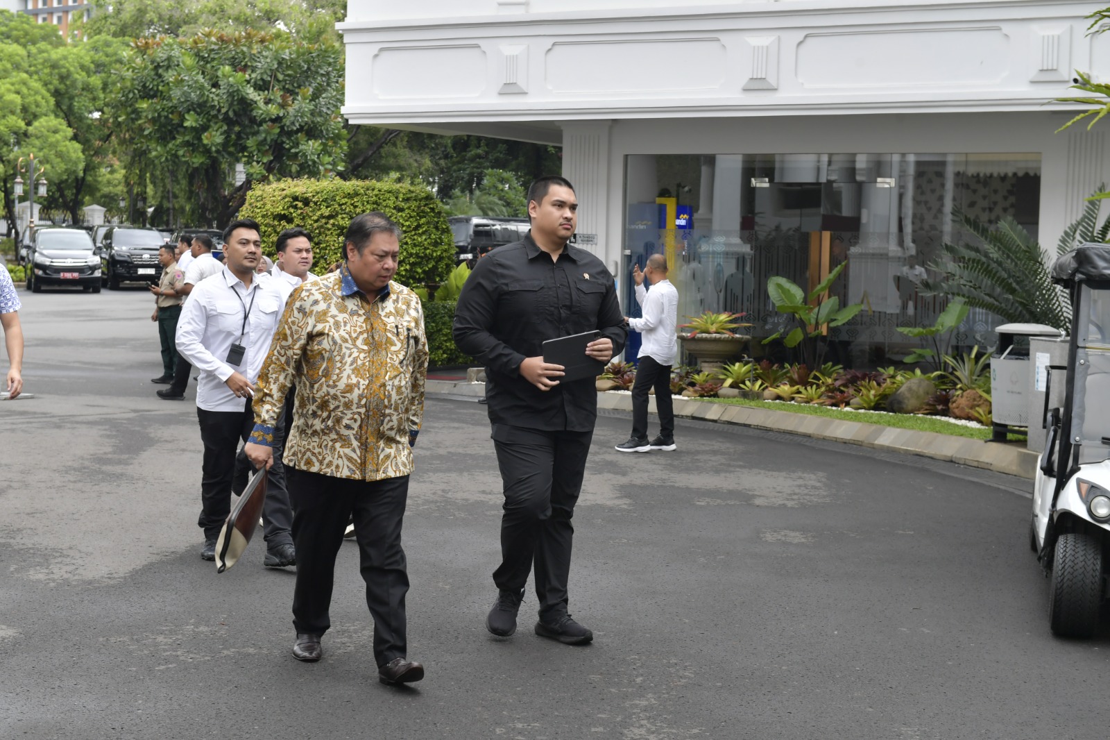 Menteri Pemuda dan Olahraga Republik Indonesia (Menpora RI) Dito Ariotedjo hari Senin (26/2) pagi menghadiri Sidang Kabinet Paripurna yang dipimpin Presiden Joko Widodo di Istana Negara, Jakarta. Sidang kabinet kali ini membahas Persiapan Ramadhan & Idulf