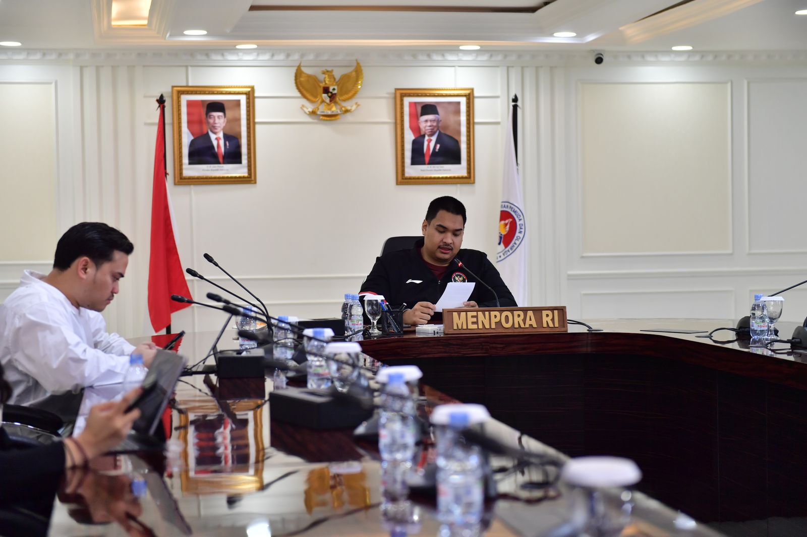 Menteri Pemuda dan Olahraga (Menpora) RI Dito Ariotedjo menghadiri Rapat Koordinasi (Rakor) Panitia Besar (PB) Pekan Olahraga Nasional (PON) XXI Tahun 2024 Aceh-Sumut wilayah Sumut secara virtual melalui aplikasi Zoom, Senin (15/7) pagi, dari Graha Kemenp