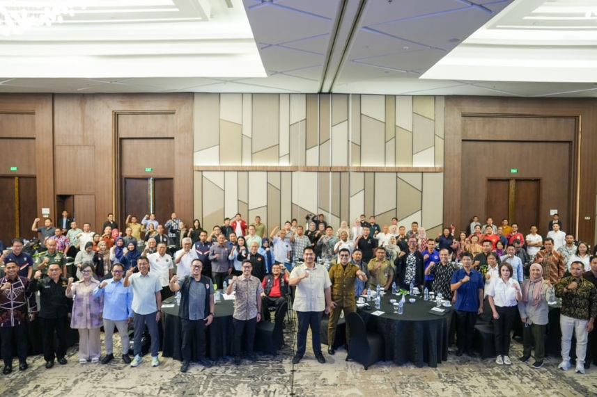 Menteri Pemuda dan Olahraga (Menpora) RI Dito Ariotedjo mengajak para pengurus cabang olahraga (cabor) untuk berkolaborasi bersama-sama melakukan pembinaan atlet demi menggapai prestasi. Menurut Menpora, saat ini adalah masa-masa emas dalam pengembangan d