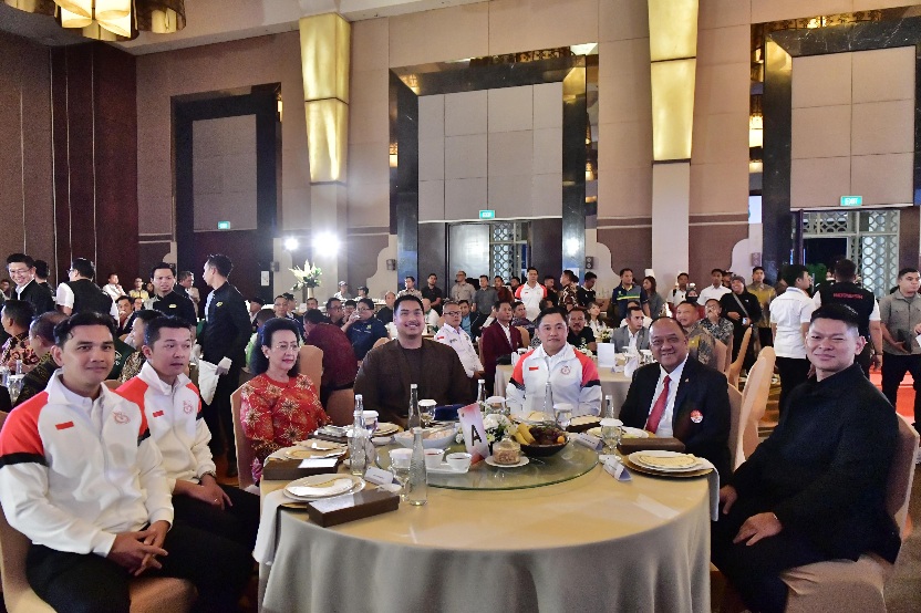 Menteri Pemuda dan Olahraga Republik Indonesia (Menpora RI) Dito Ariotedjo menghadiri pelantikan Pengurus Pusat Persatuan Bulutangkis Seluruh Indonesia (PP PBSI) masa bakti 2024-2028 di Hotel Royal Ambarukmo Yogyakarta, Sabtu (30/11). (foto:Andre/kemenpor