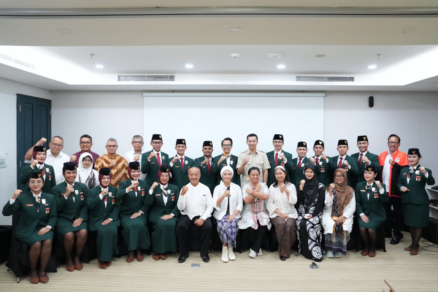 Wakil Menteri Pemuda dan Olahraga (Wamenpora) Taufik Hidayat, menyampaikan harapannya kepada para delegasi Indonesia yang telah usai mengikuti Program The Ship For Southeast Asian and Japanese Youth Program (SSEAYP) 2024 pada acara Re-Entry Program SSEAYP