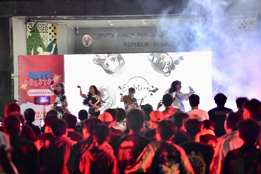 Kegiatan puncak Pesta Prestasi sukses digelar selama dua hari 13-14 Desember 2024. Program edisi ke-10 ini diharap bisa dimanfaatkan oleh para komunitas pemuda untuk mengembangkan kreativitas. (foto:Andre/kemenpora.go.id)