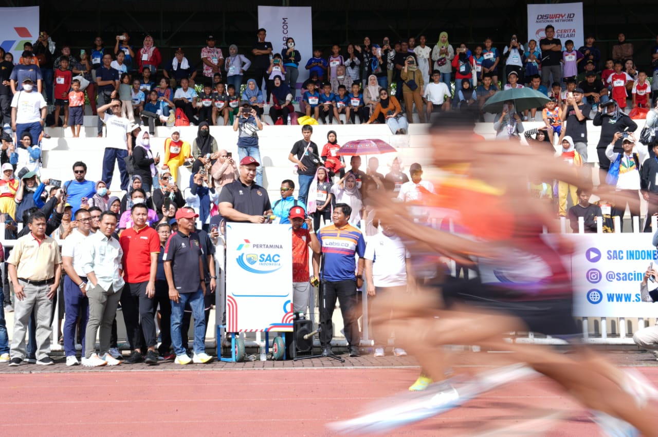 Menteri Pemuda dan Olahraga (Menpora) RI Dito Ariotedjo hadir dalam upacara penutupan ajang Pertamina Student Athletics Championships (SAC) Indonesia 2024-2025 Jakarta Banten Qualifiers di Stadion Rawamangun Jakarta, Minggu (19/1) pagi.(foto:herry/kemenpo