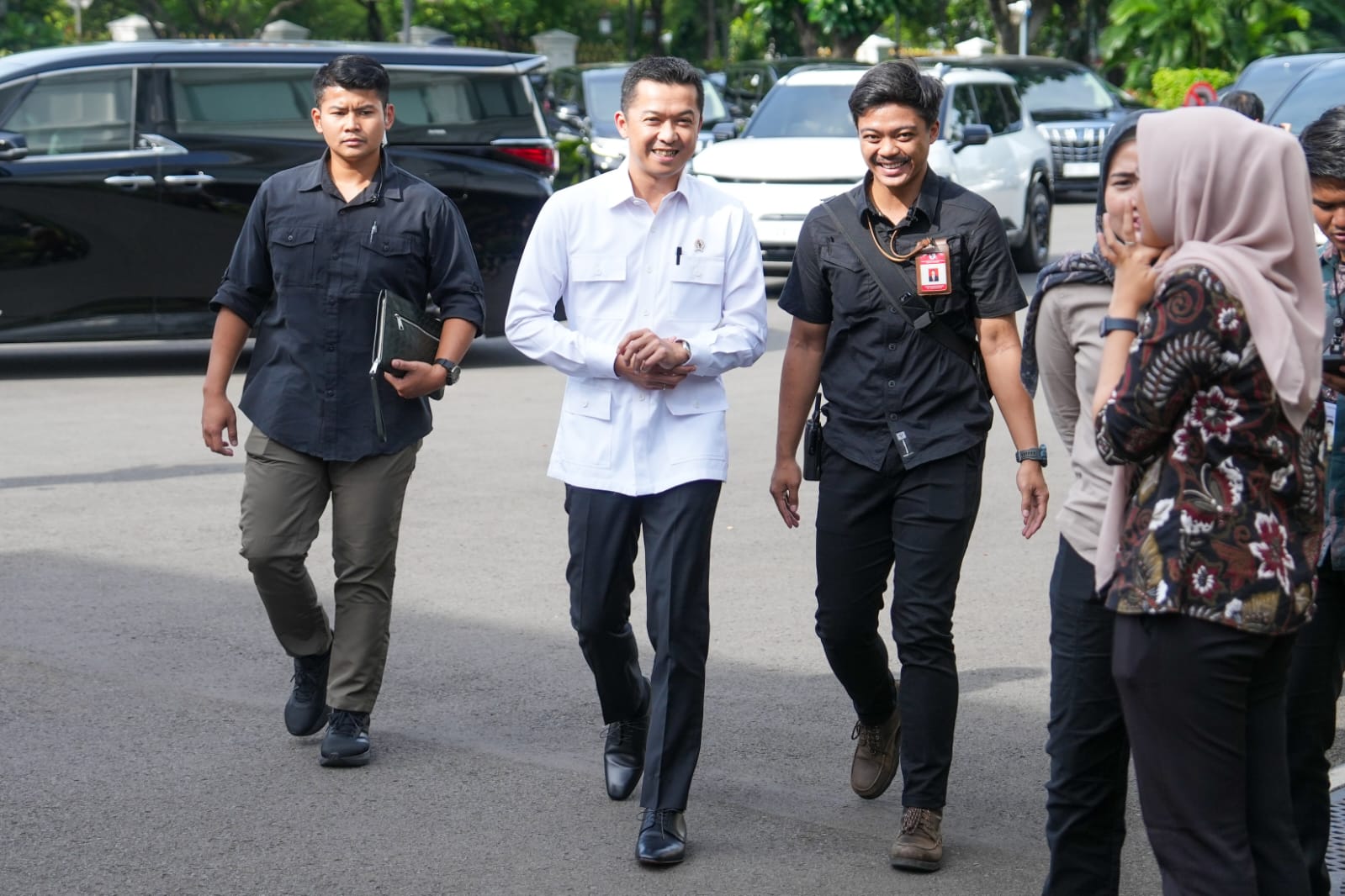 Wakil Menteri Pemuda dan Olahraga Republik Indonesia (Wamenpora RI) Taufik Hidayat menghadiri Sidang Kabinet Paripurna di Istana Kepresidenan, Jakarta, Jumat (21/3).(foto:egan/kemenpora.go.id)