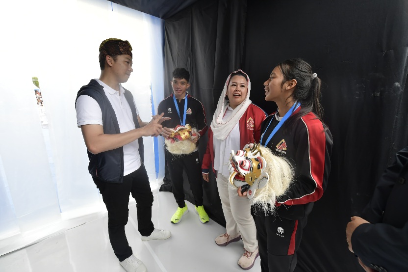 Wakil Menteri Pemuda dan Olahraga Republik Indonesia (Wamenpora RI) Taufik Hidayat menilai perkembangan atlet panjat tebing Indonesia sangat signifikan untuk menuju prestasi di Olimpiade. (foto:bagus/kemenpora.go.id)