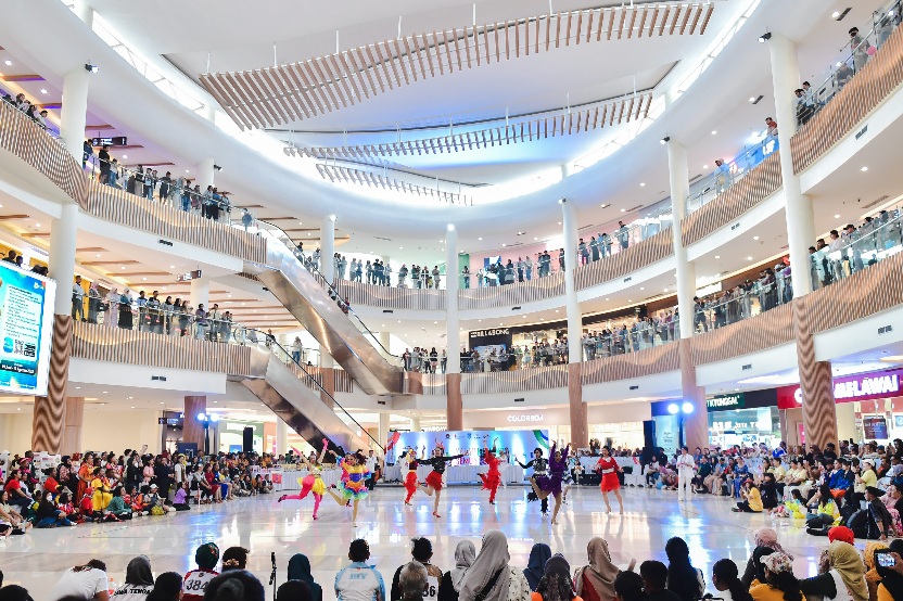 Sambutan masyarakat Nusa Tenggara Barat (NTB) terhadap penyelenggaraan FORNAS VIII 2025 cukup luar biasa. Salah satunya terhadap Induk Olahraga (Inorga) Ikatan Langkah Dansa Indonesia (ILDI) yang menyelenggarakan pertandinganya di Lombok Epicentrum Mall.(