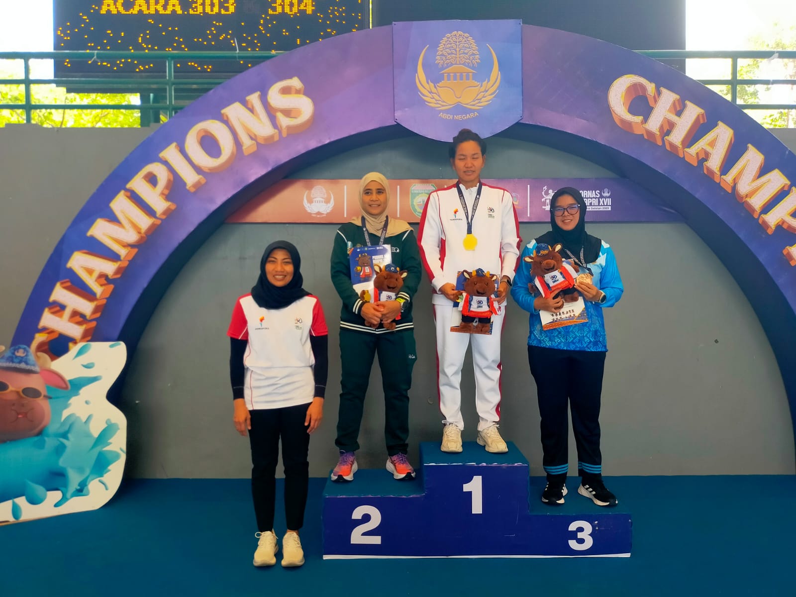 Dominasi Kementerian Pemuda dan Olahraga (Kemenpora) di Pekan Olahraga Nasional (Pornas) Korpri XVII Tahun 2025 kian tak terbendung. Perenang Kemenpora Yessy Venisia Yosaputra, berhasil menyumbangkan medali emas ketiganya, menjadikan Kemenpora berada di a